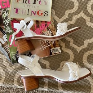 “Coutgo” white sandals; size 7; NWOT
